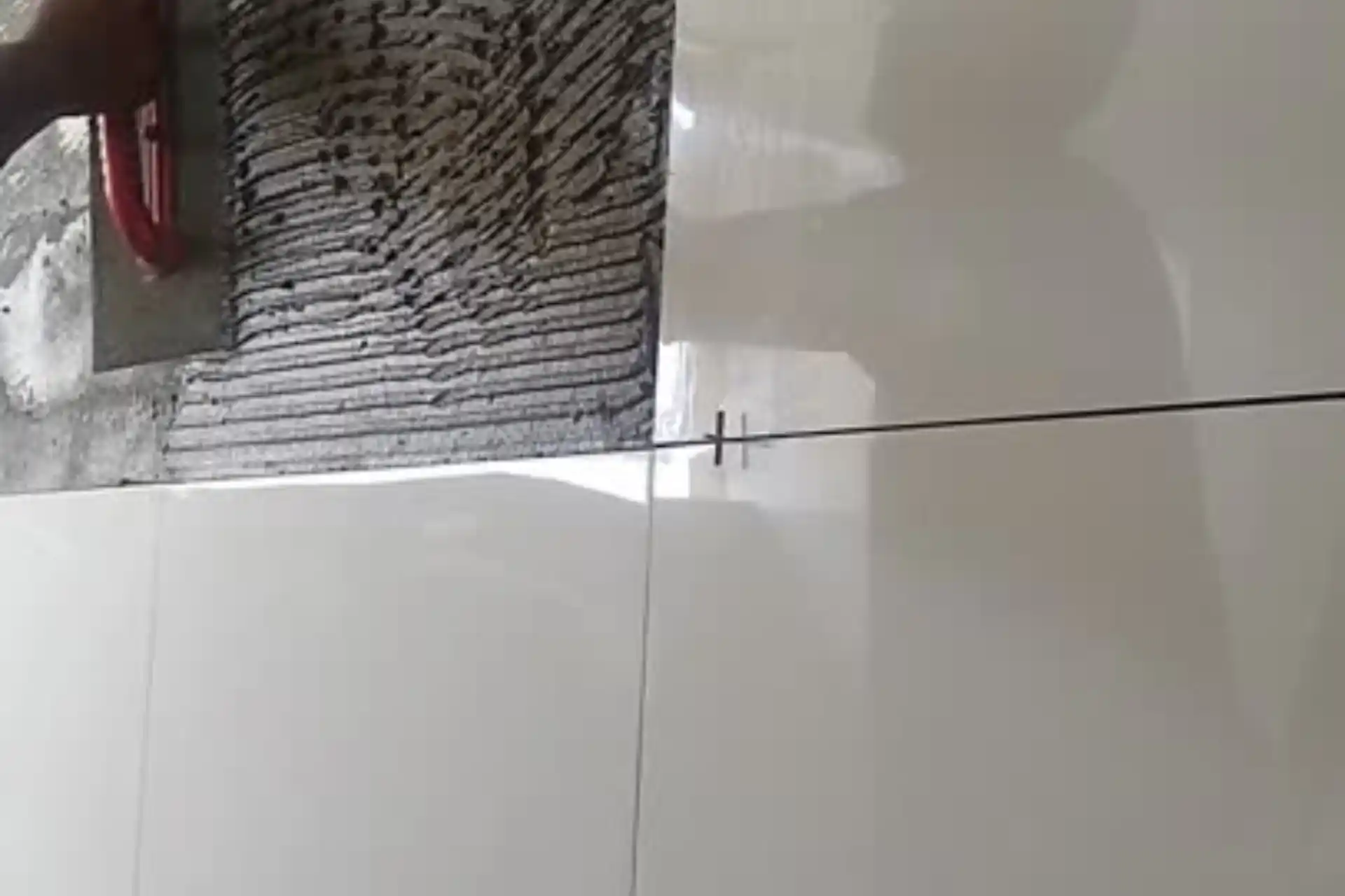 Revestimentos cerâmicos e porcelanatos